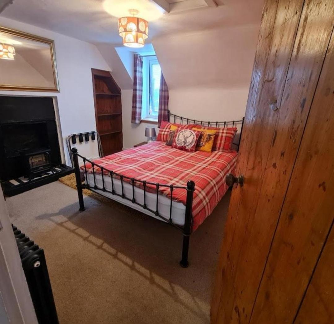 Ness City Cottage Inverness Chambre photo